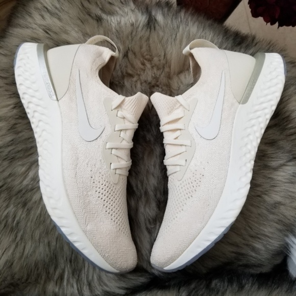 Nike Epic React Flyknit - Picture 7 of 8